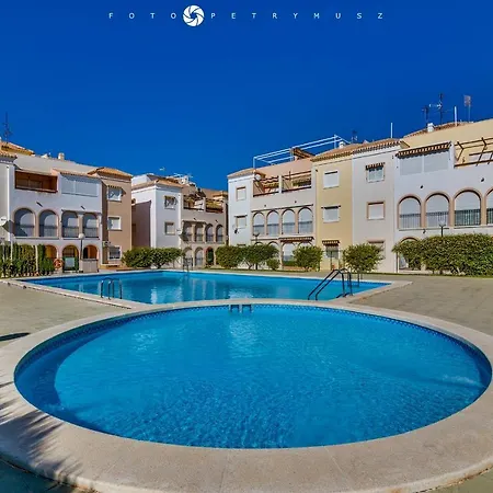 Apartment 108 Fabulus *